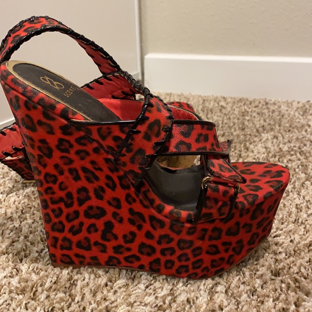High heels - Picture 2 of 3